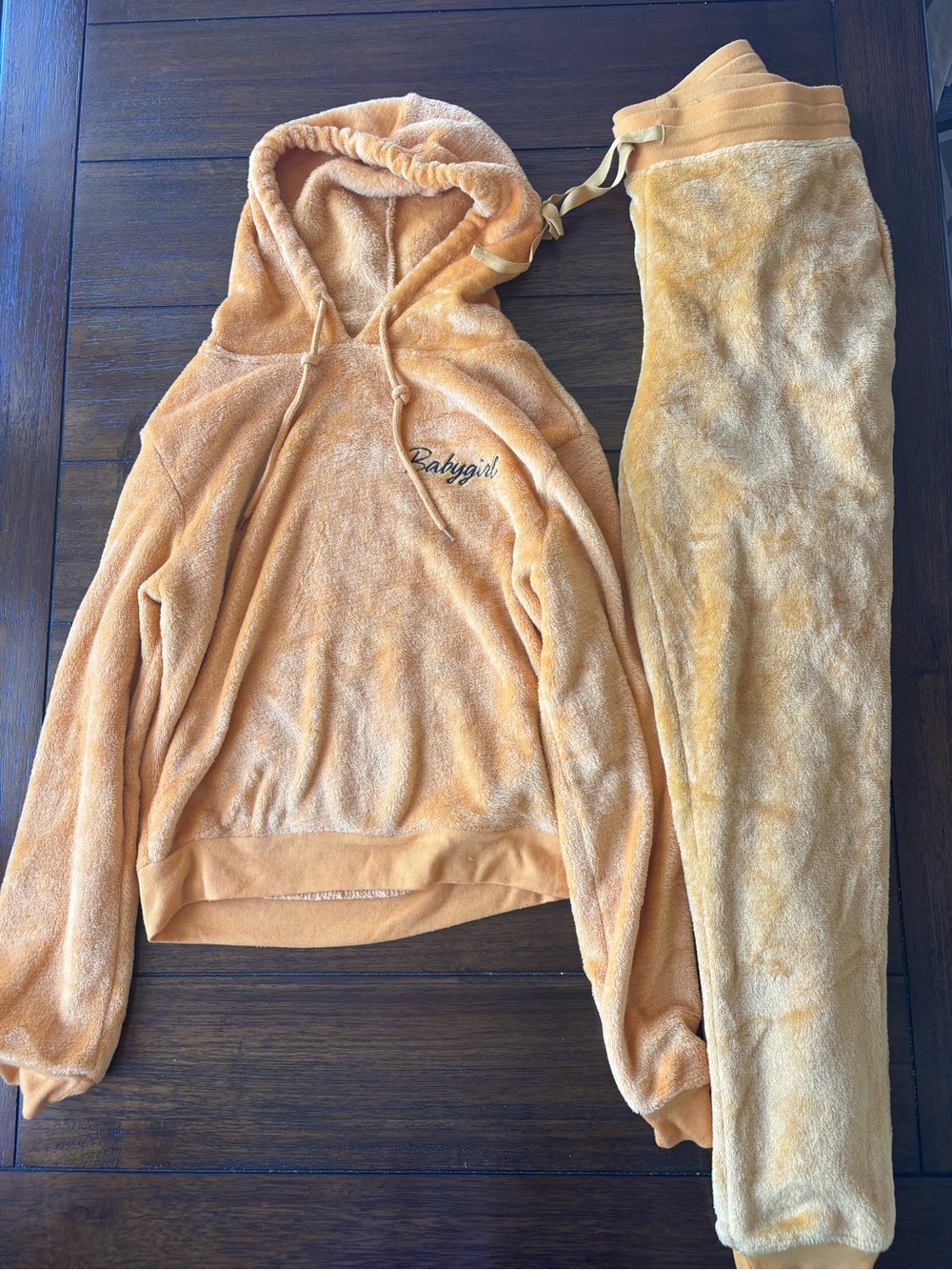 Cold Crush Peach Plush Hooded Pajama Set for Women